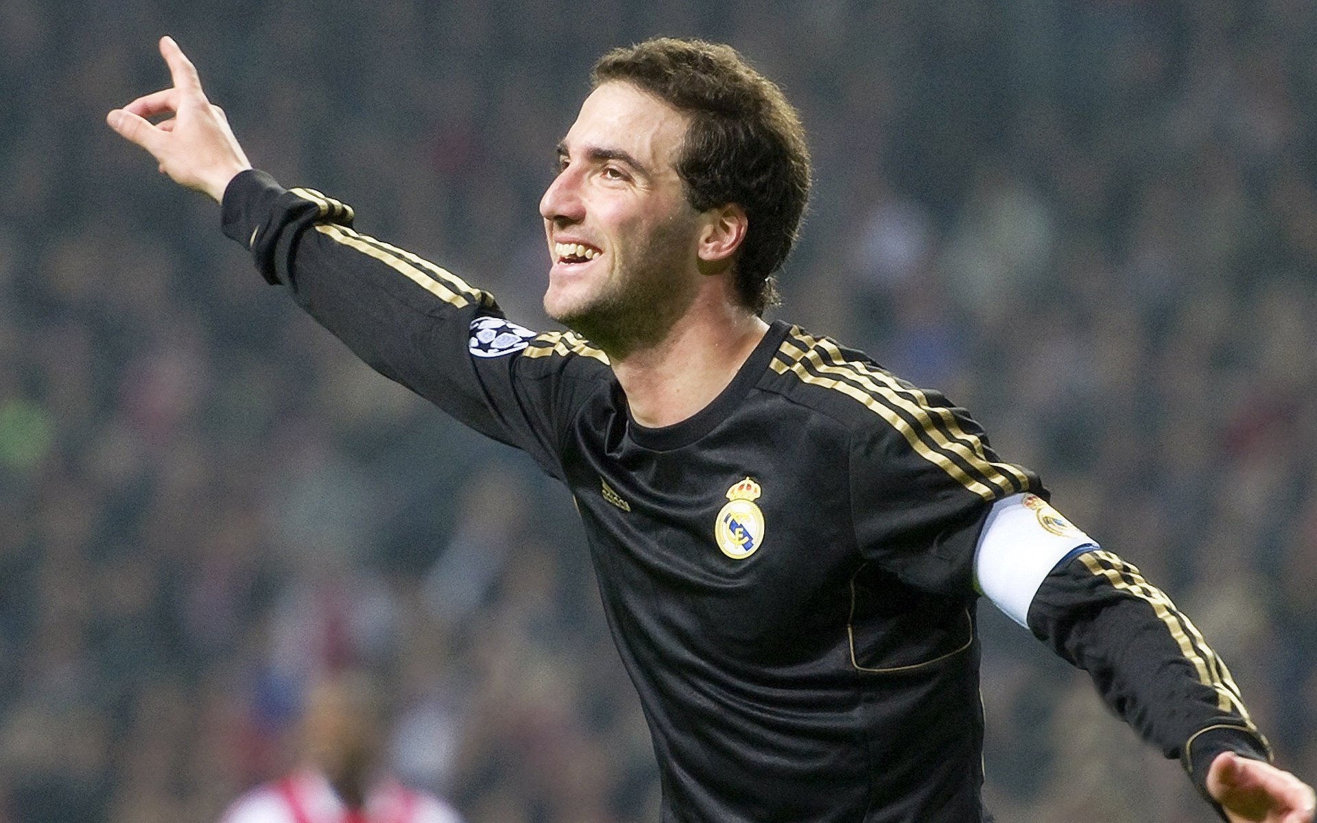 星空体育入口-乔治·史密斯精彩逆转，赢得年度台球冠军，乔史密斯拳击